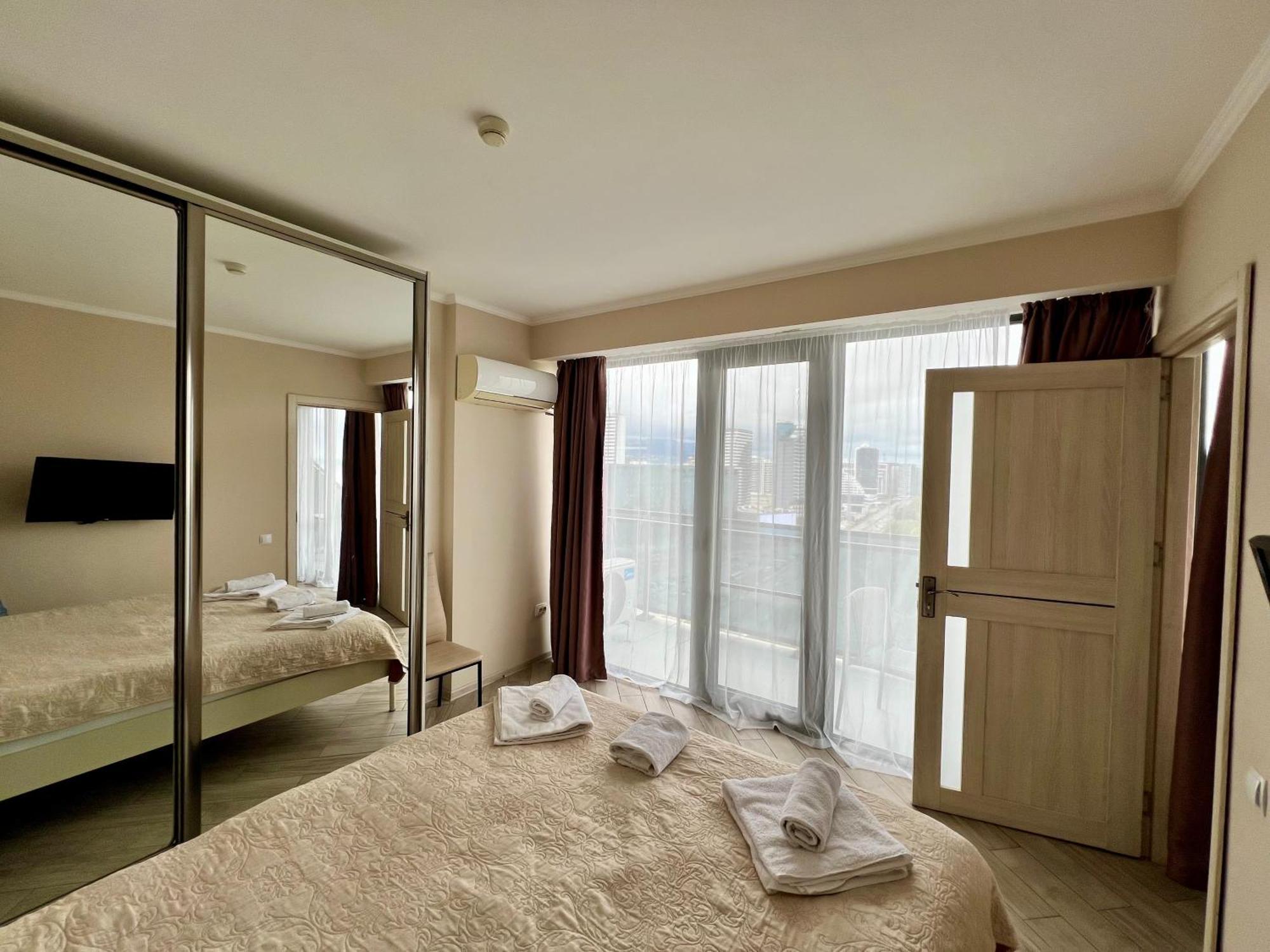 Orbi Beach Tower Batumi Exterior photo